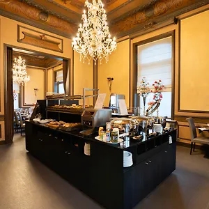 3* Hotel Golden Tree