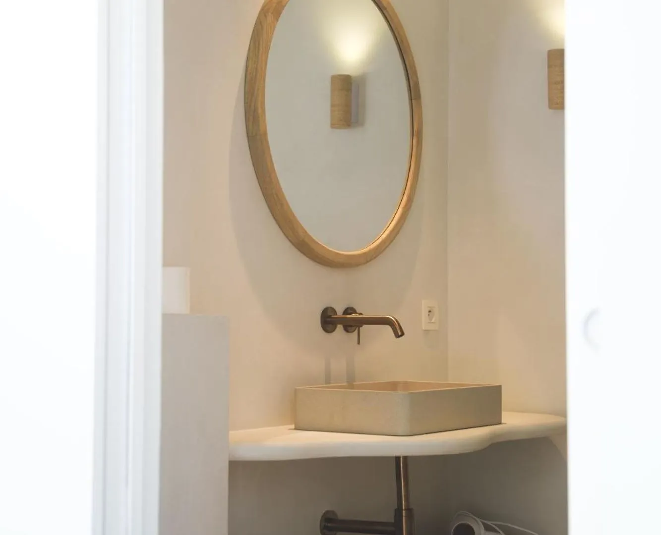 Bridgerton Apartment Bruges 0*,
